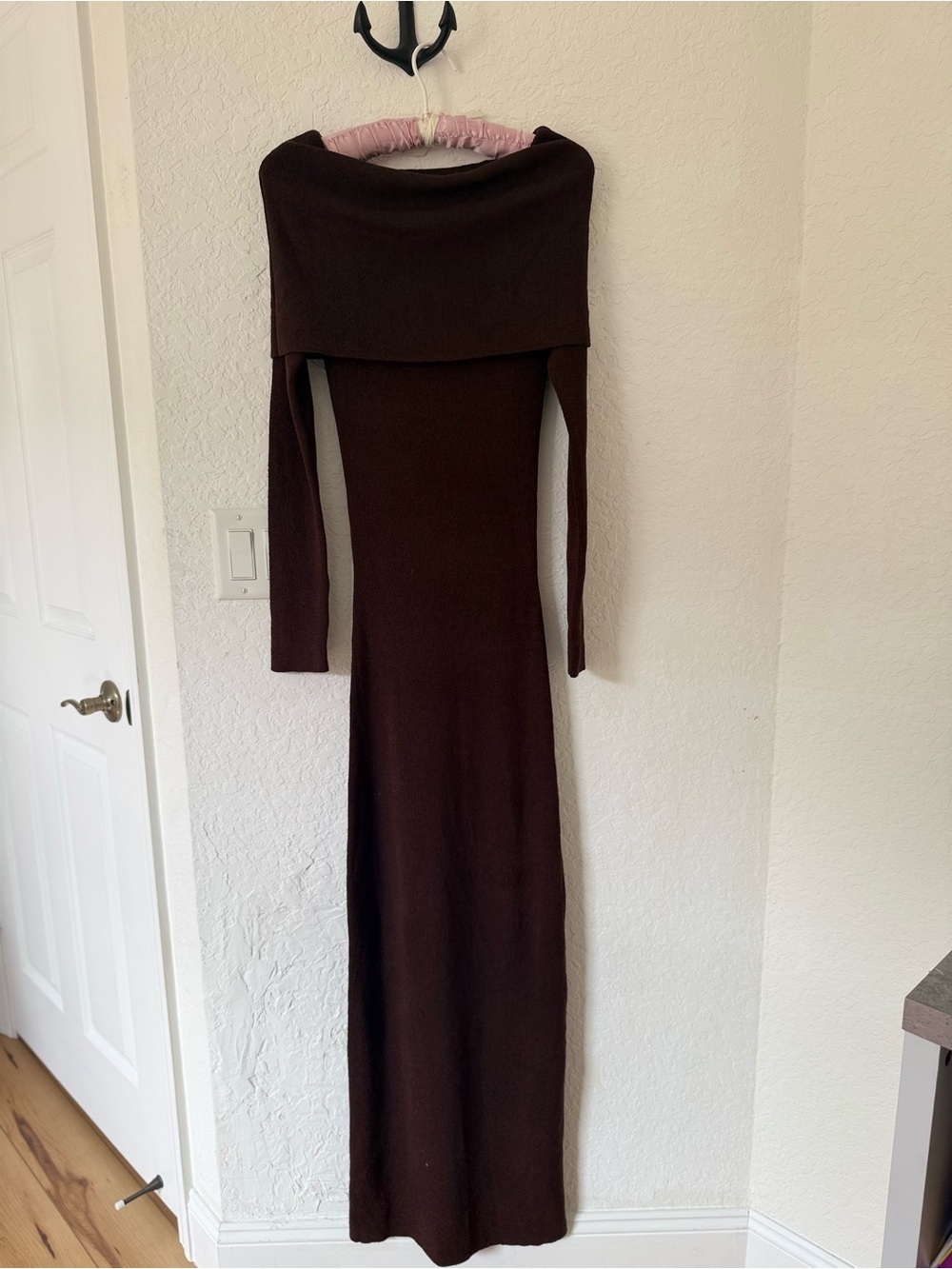 Rumored Off-Shoulder Maxi Dress in Dark Brown